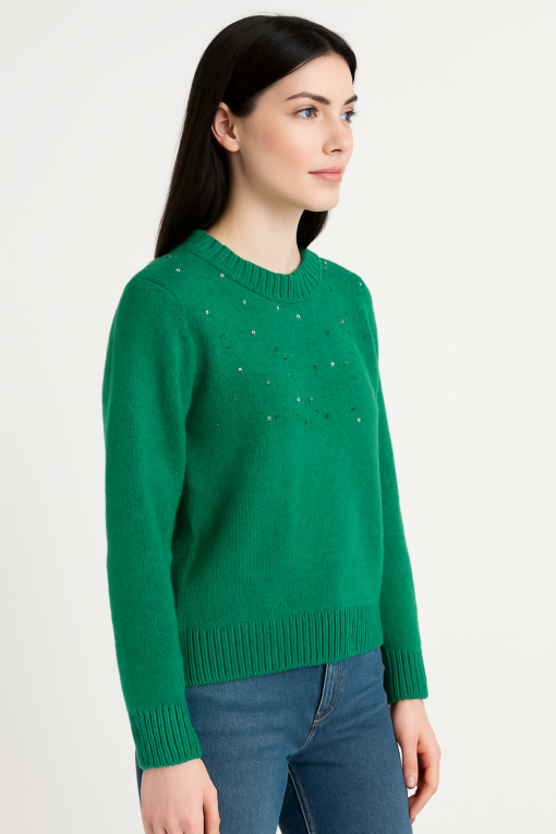 SUÉTER VERDE CON BRILLOS EN EL PECHO - Imagen 3