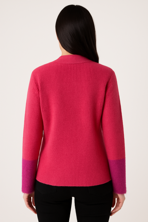 CARDIGAN FUCSIA BICOLOR CON BOTONES DECORATIVOS - Imagen 3