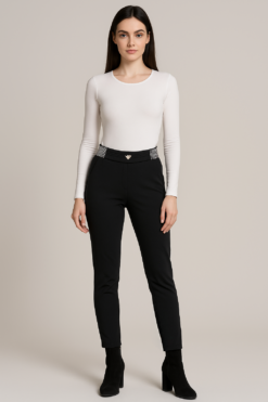 Pantalón Negro con Detalle de Pretina