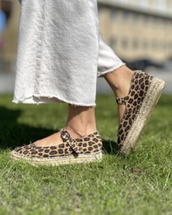 Alternative view of Alpargatas Mary Jane de Cuero Animal Print – Plataforma de Yute