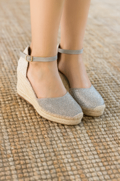 Alpargatas de Cuero Plata Glitter – Plataforma de Yute y Pulsera al Tobillo